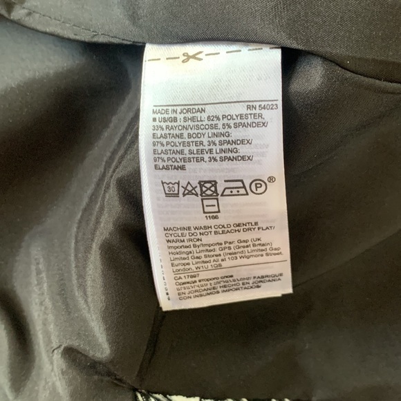 Banana Republic two piece suit! - Picture 6 of 6